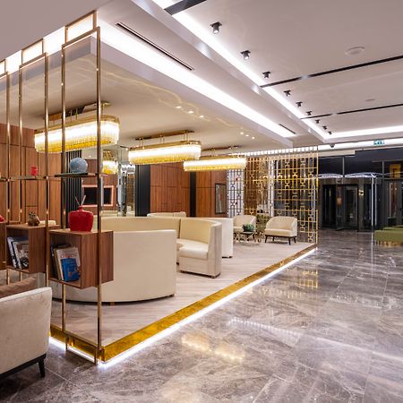 Hotel Movenpick Living Istanbul West Exteriér fotografie Lobby