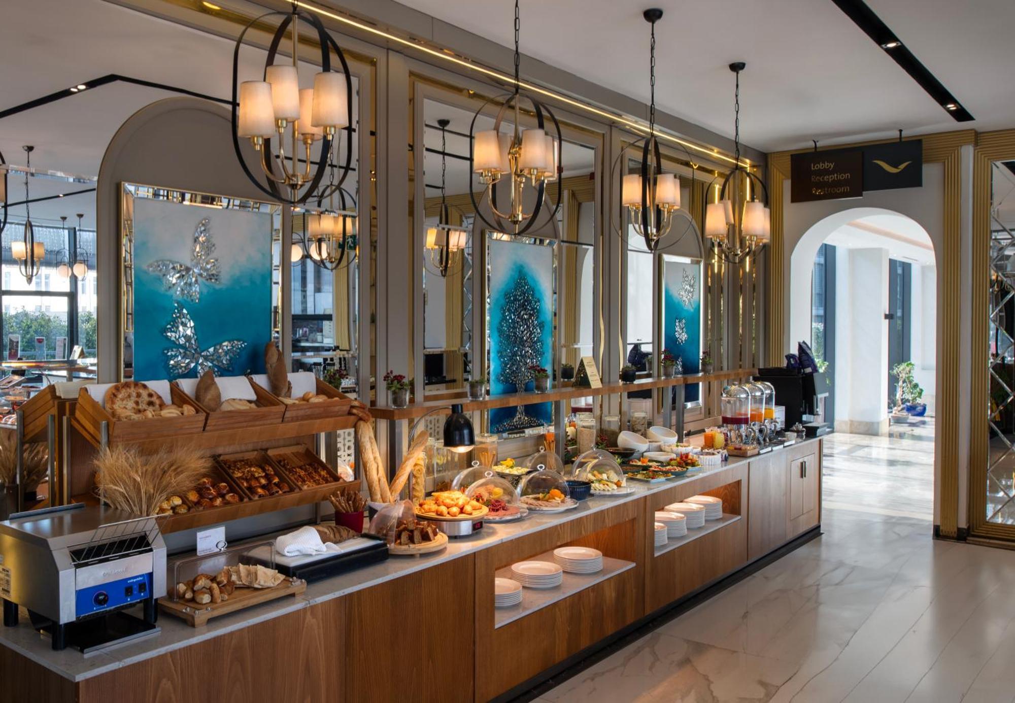 Hotel Movenpick Living Istanbul West Exteriér fotografie