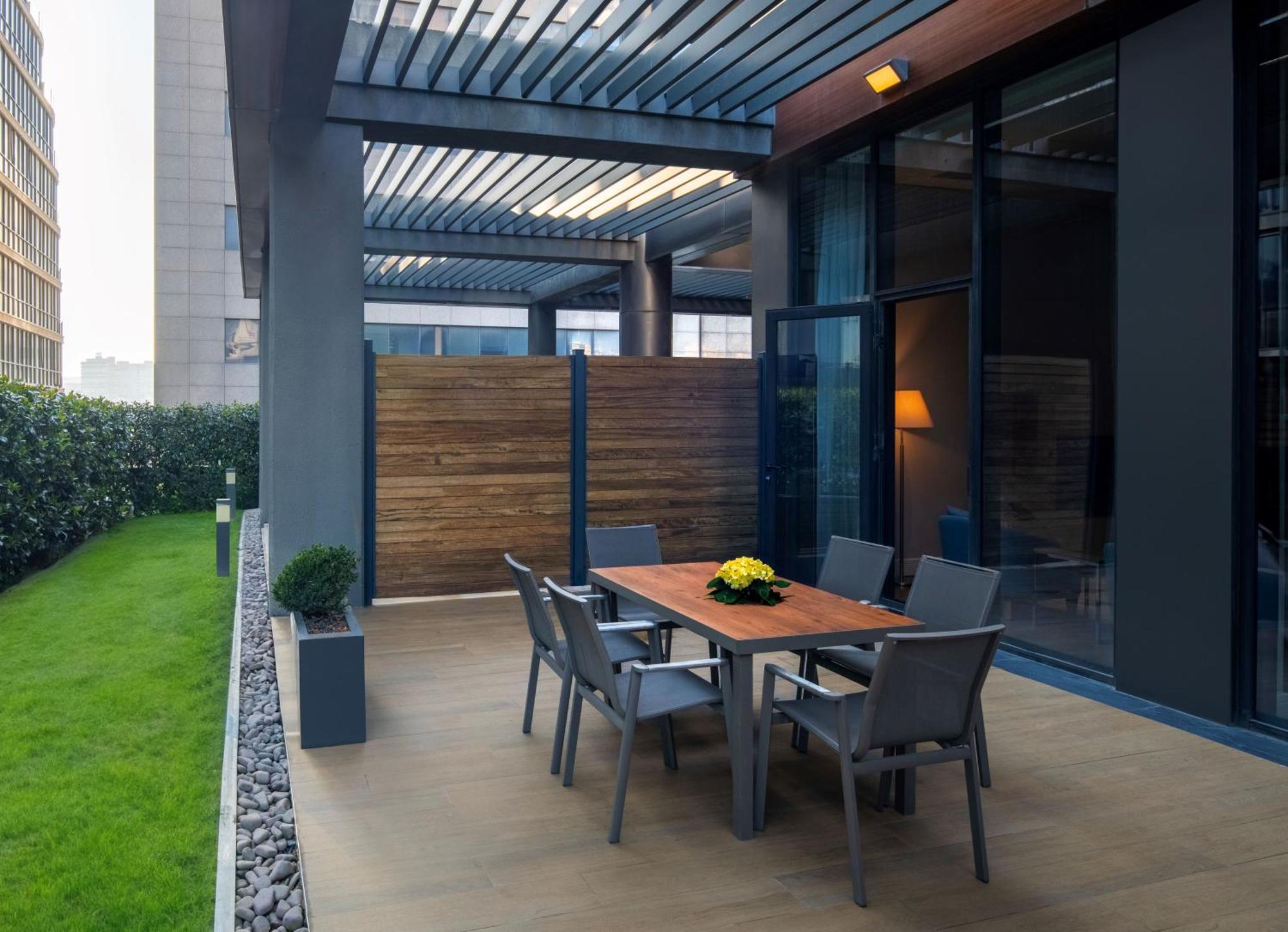Hotel Movenpick Living Istanbul West Exteriér fotografie
