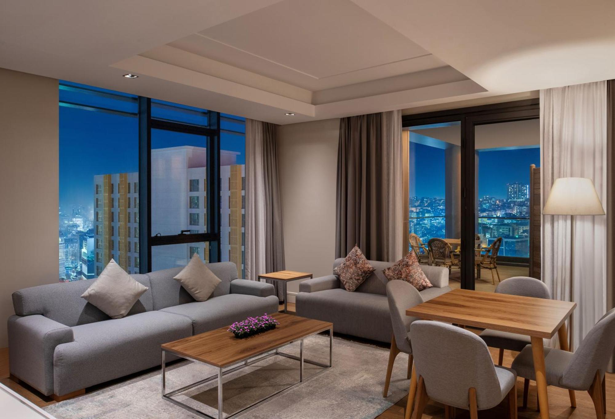 Hotel Movenpick Living Istanbul West Exteriér fotografie