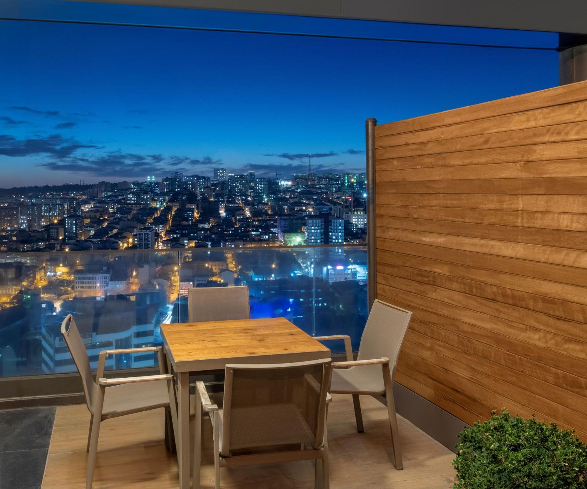 Hotel Movenpick Living Istanbul West Exteriér fotografie