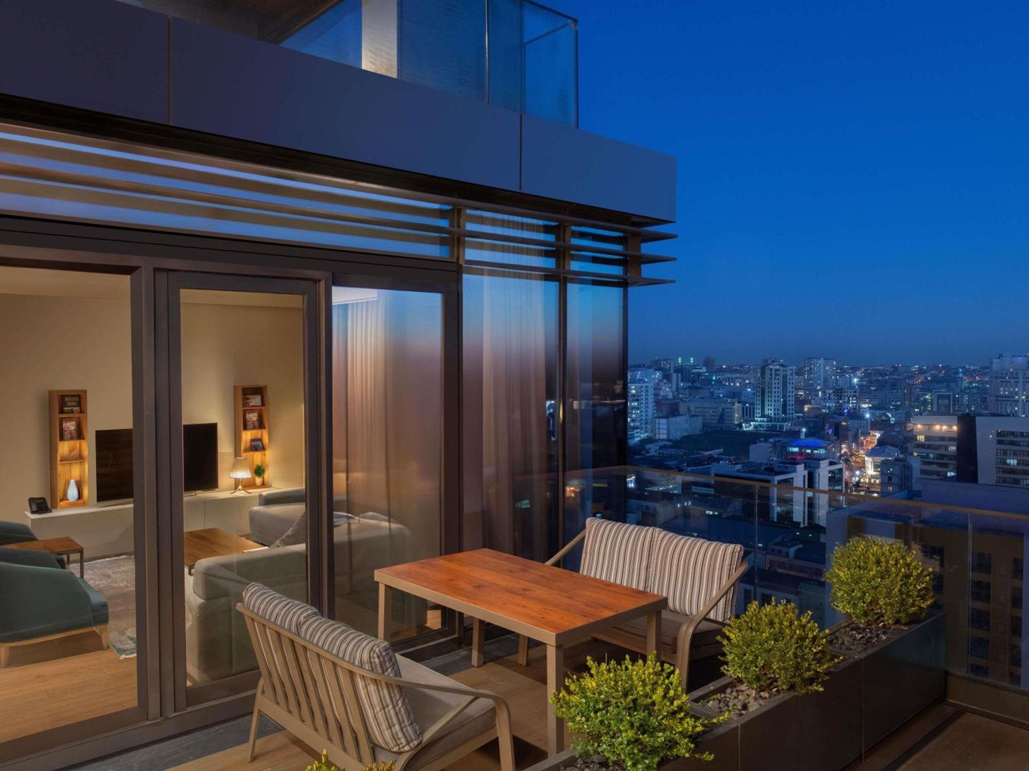Hotel Movenpick Living Istanbul West Exteriér fotografie